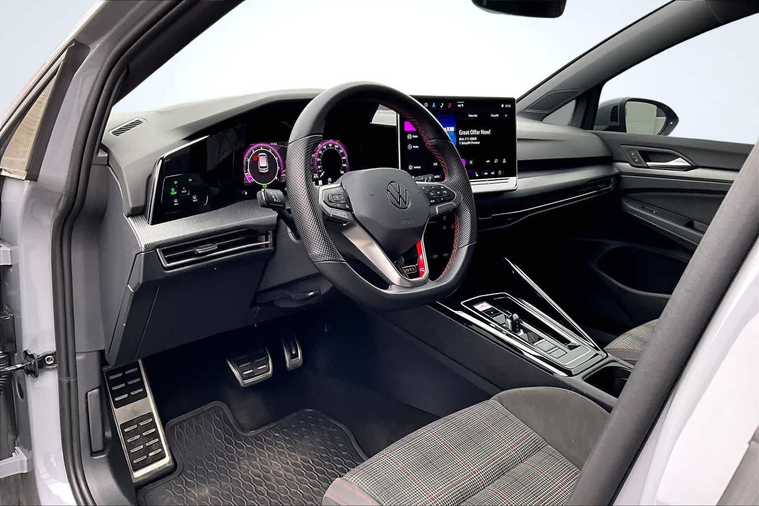 Thumbnail: 2025 Volkswagen Golf - 2