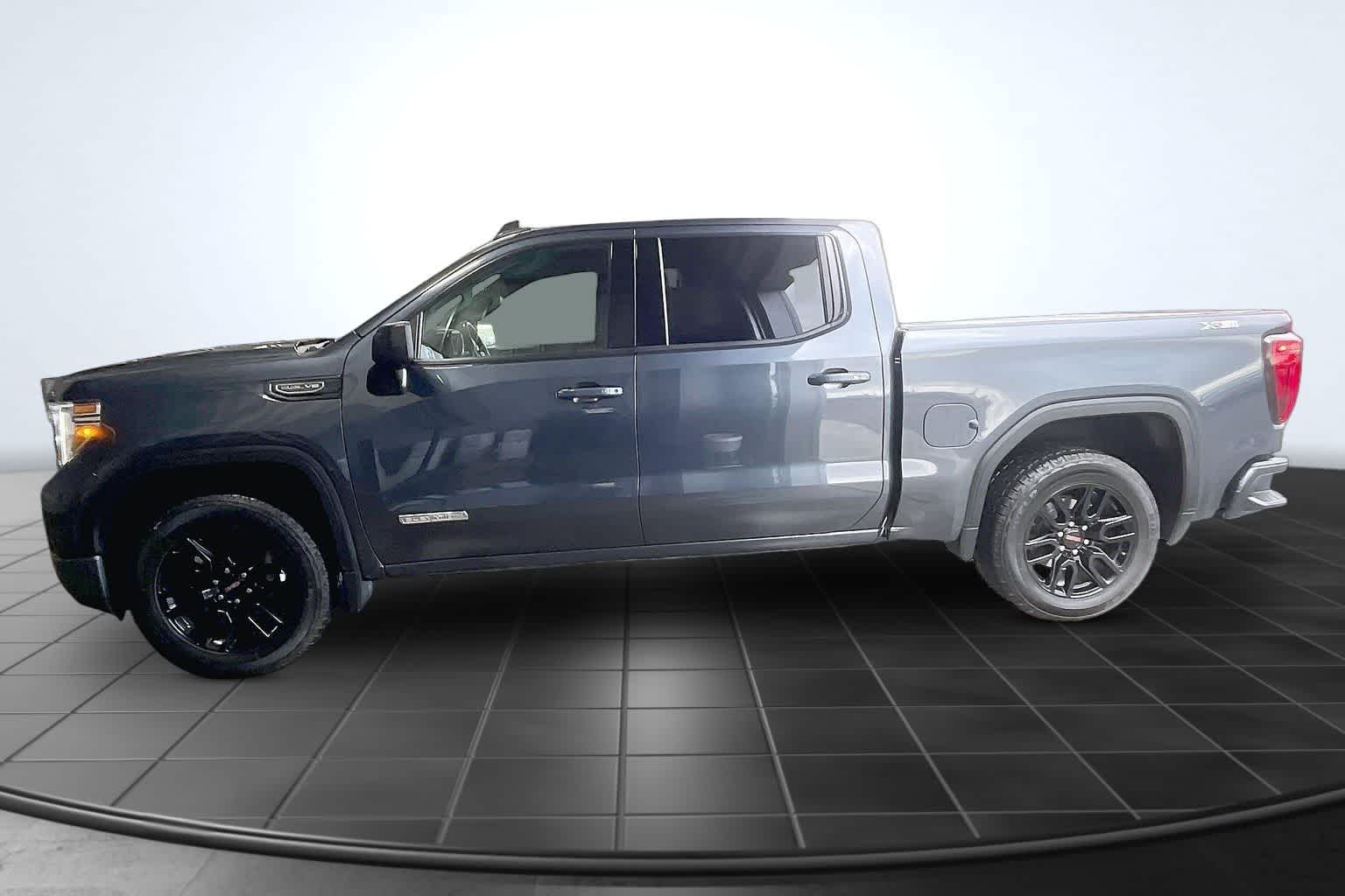 Thumbnail: 2021 GMC Sierra 1500 - 3
