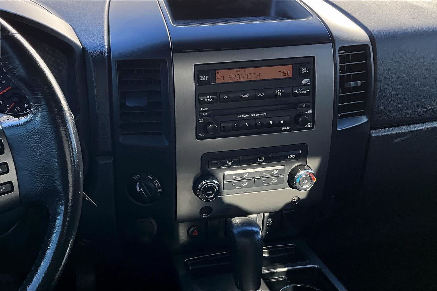 Thumbnail: 2012 Nissan Titan - 16