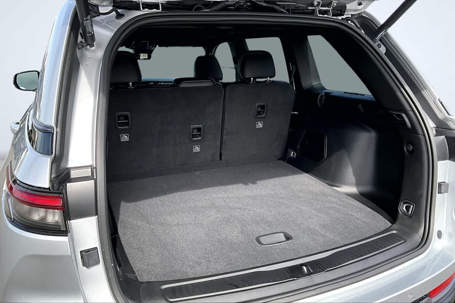 Thumbnail: 2026 Jeep Grand Cherokee - 19