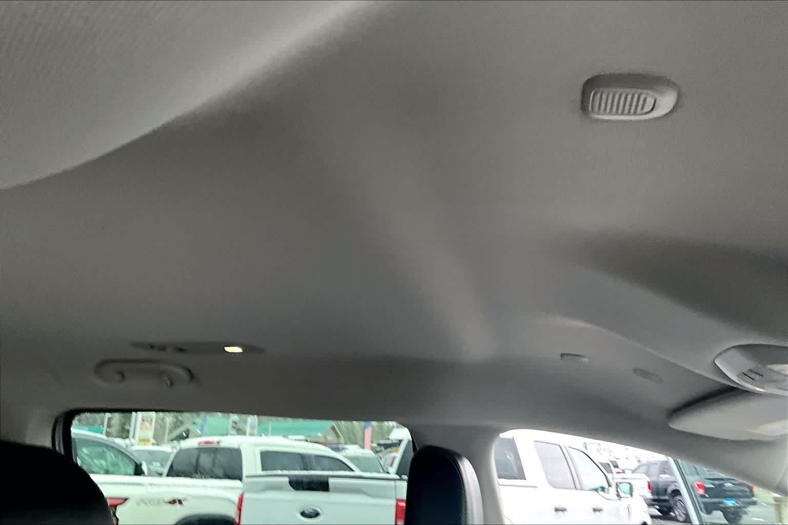 Thumbnail: 2024 Chrysler Pacifica - 30