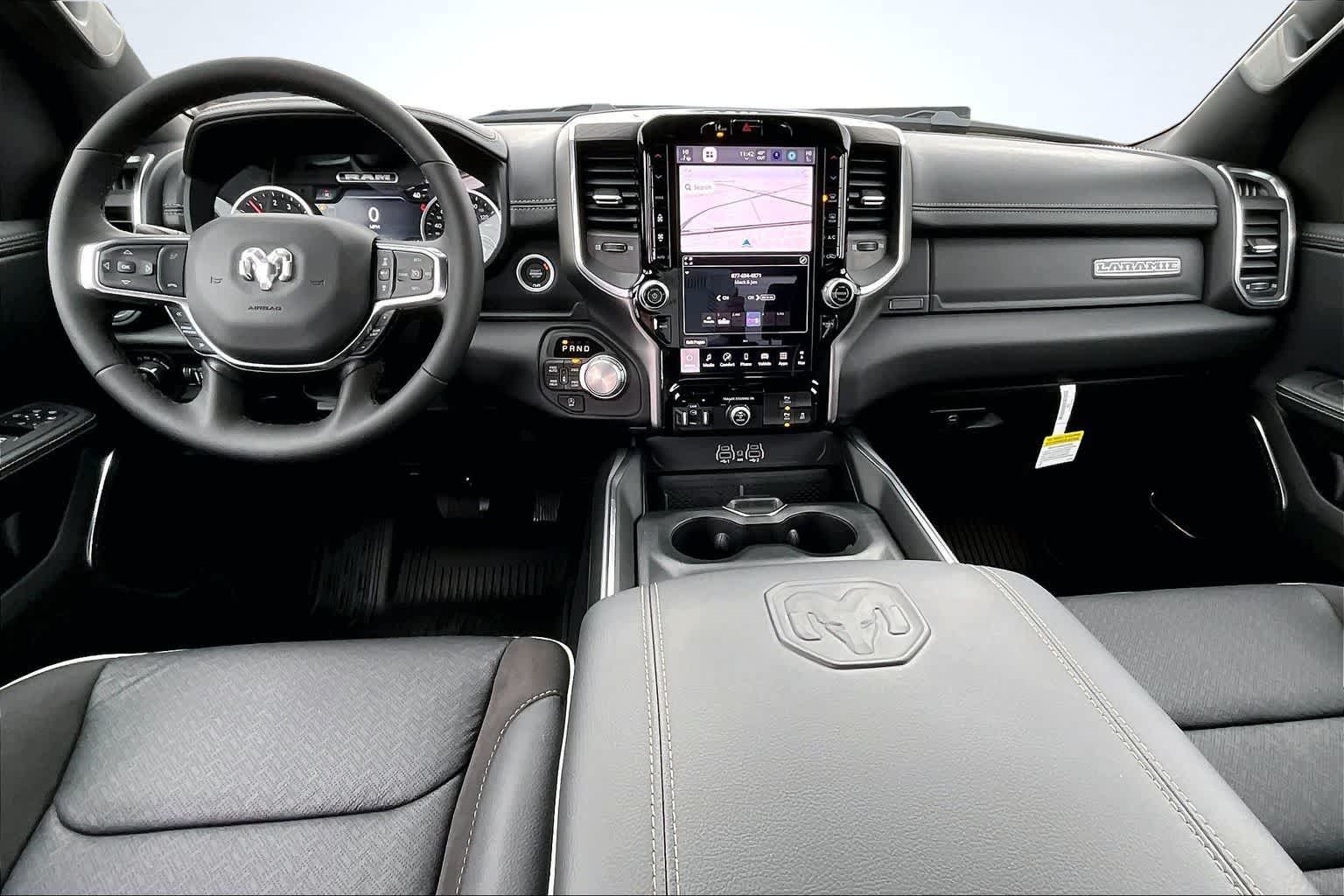 Thumbnail: 2026 RAM 1500 - 10