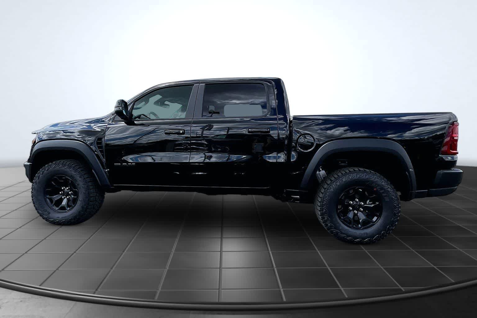 Thumbnail: 2026 RAM 1500 - 3