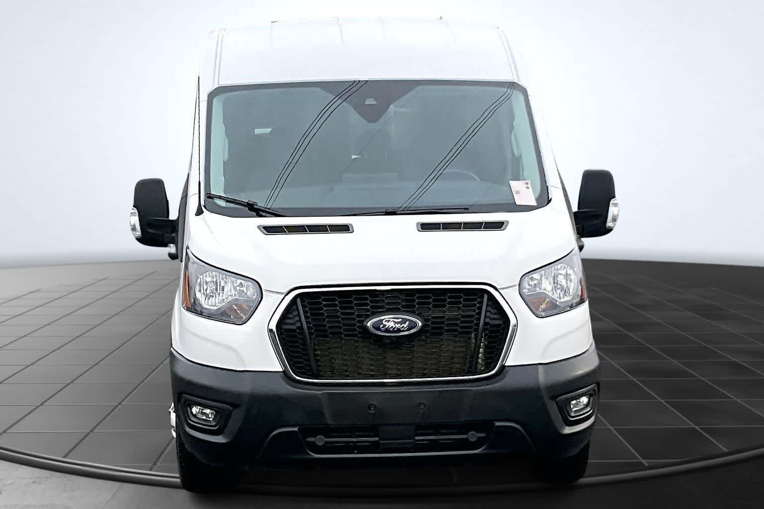 Thumbnail: 2024 Ford Transit Series - 6