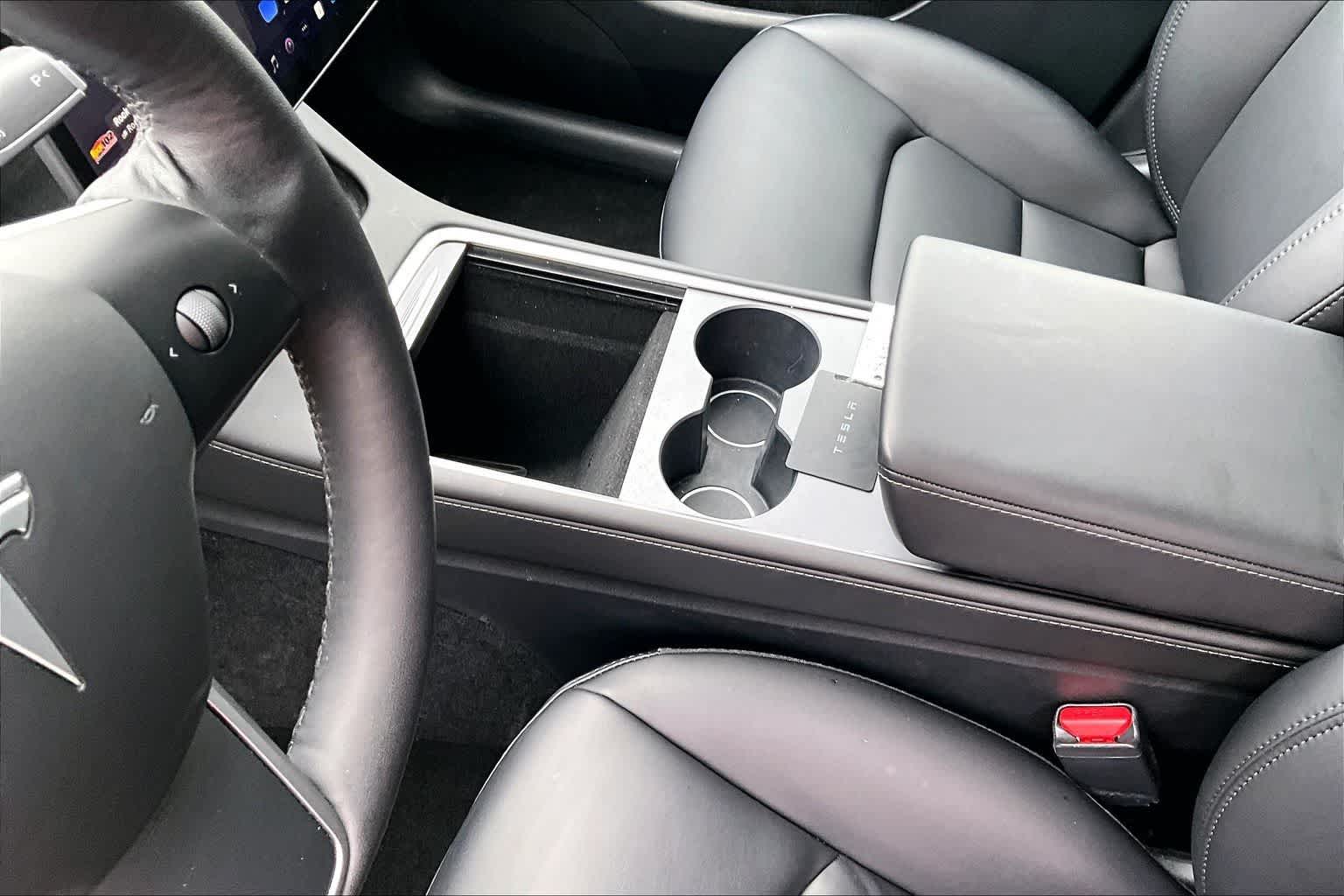 Thumbnail: 2023 Tesla Model Y - 17