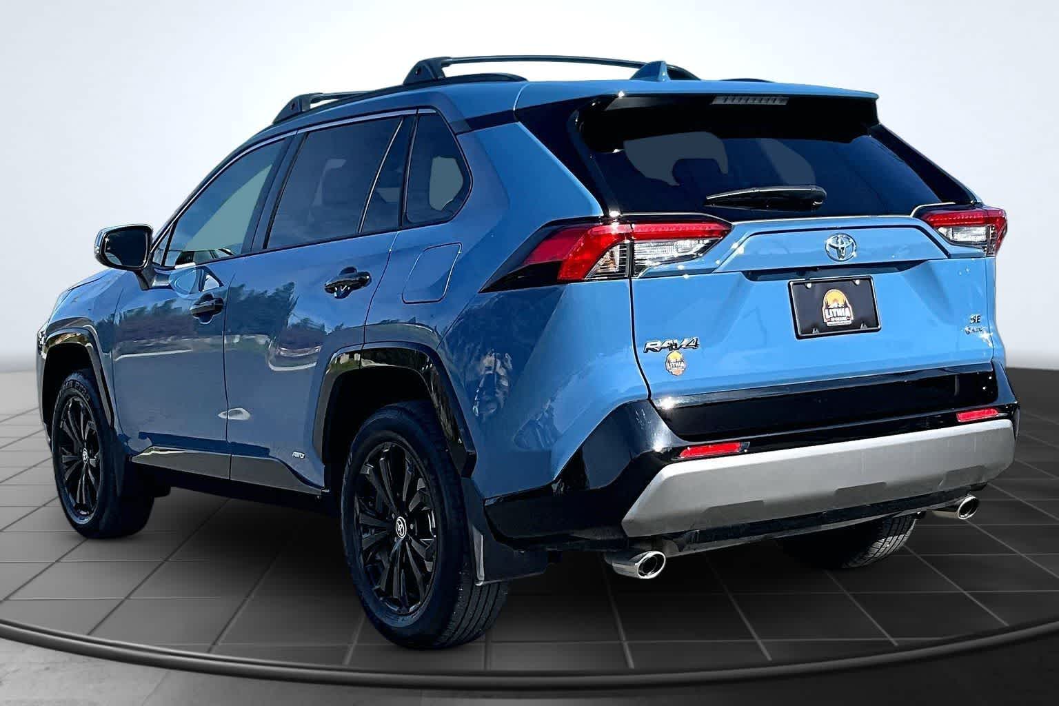 Thumbnail: 2025 Toyota RAV4 - 4