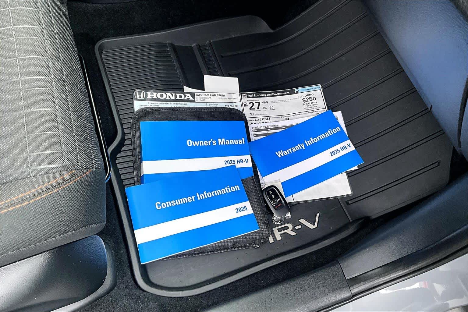 Thumbnail: 2025 Honda HR-V - 20