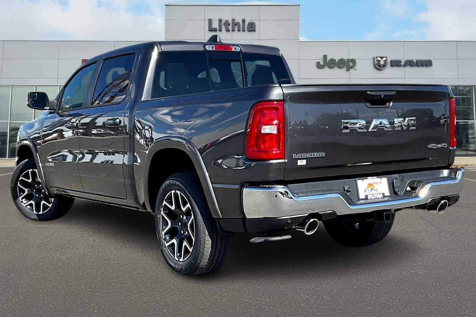 Thumbnail: 2026 RAM 1500 - 4