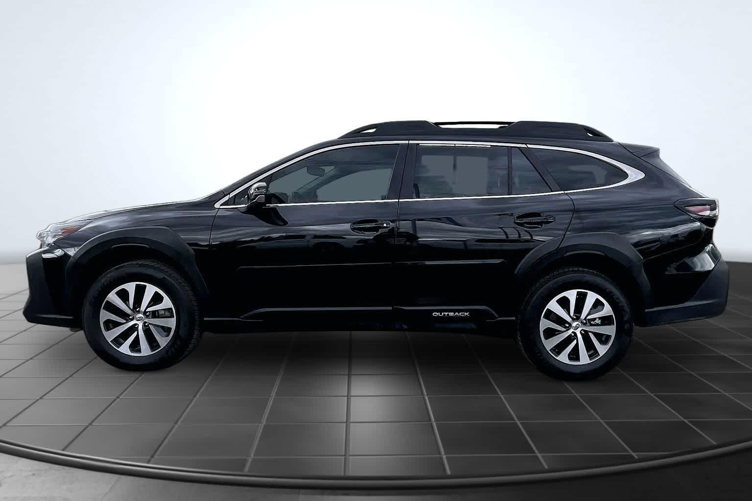 Thumbnail: 2024 Subaru Outback - 3