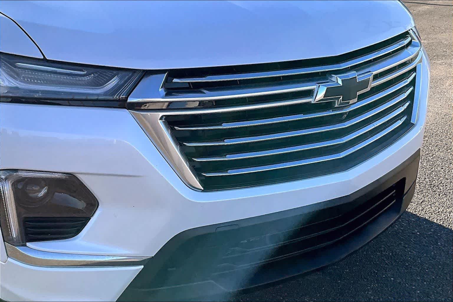 Thumbnail: 2023 Chevrolet Traverse - 33