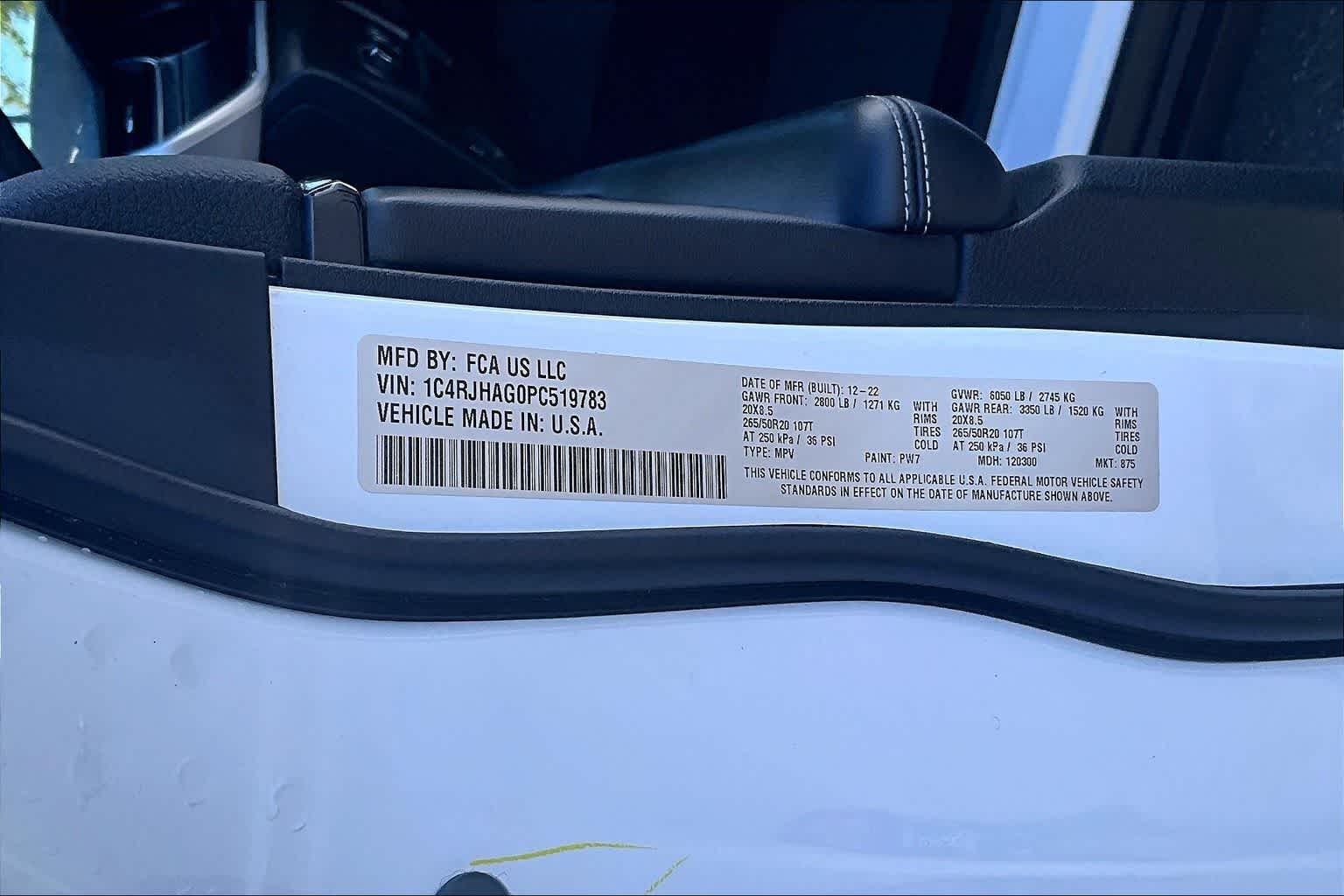 Thumbnail: 2023 Jeep Grand Cherokee - 21