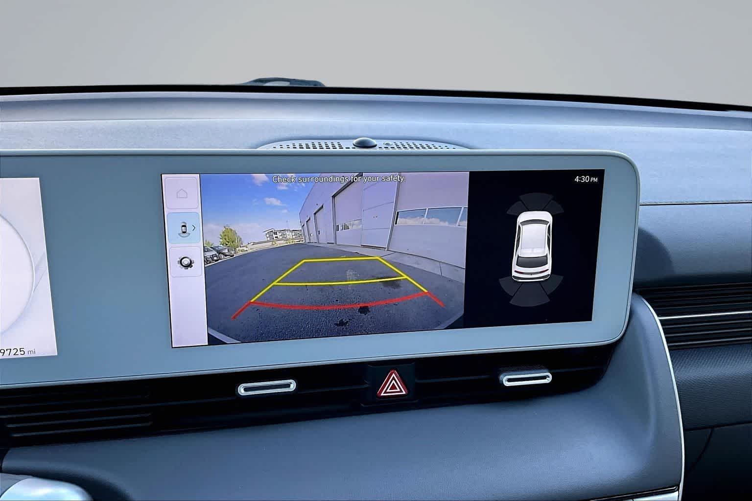 Thumbnail: 2023 Hyundai Ioniq 5 - 26