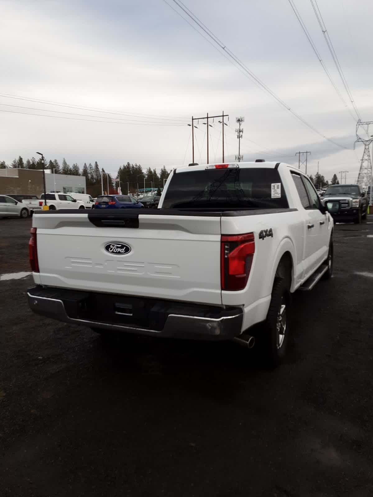 2024 Ford F-150 XLT photo 3