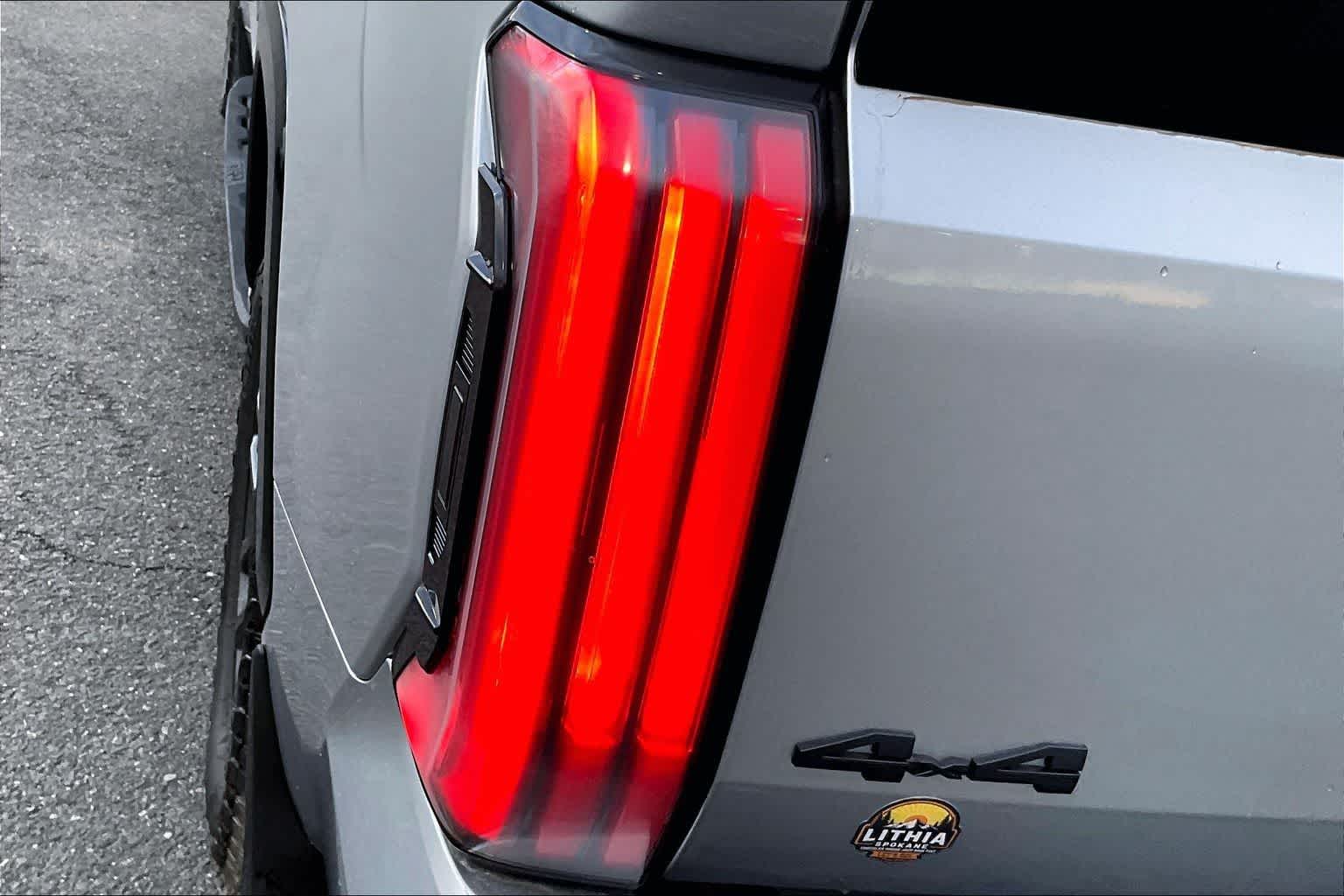 Thumbnail: 2022 Toyota Tundra - 32