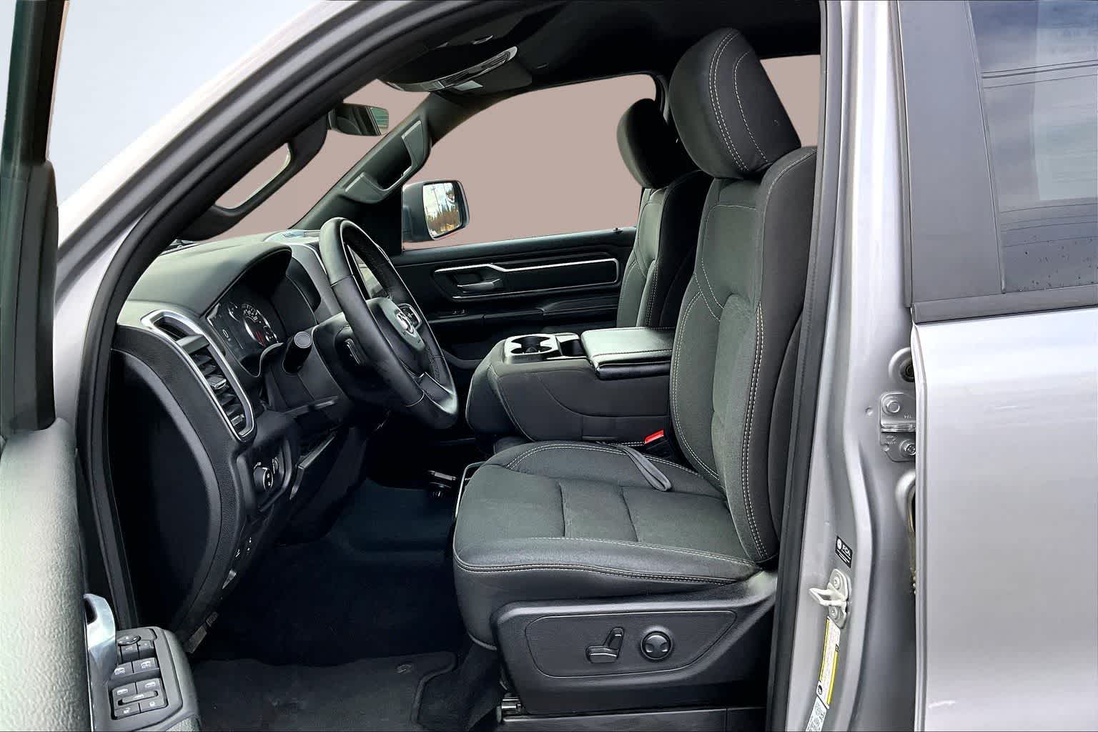 Thumbnail: 2025 RAM 1500 - 11