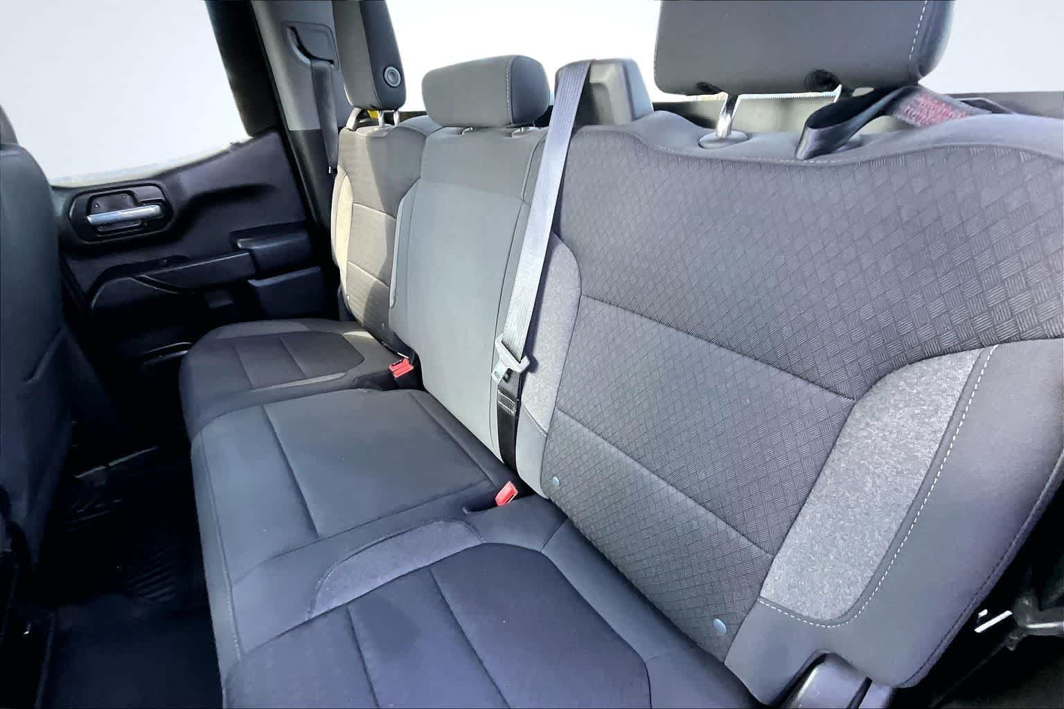 Thumbnail: 2021 Chevrolet Silverado 1500 - 13