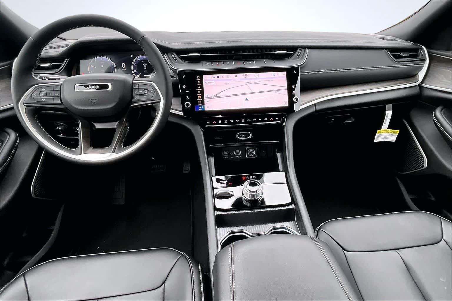 Thumbnail: 2026 Jeep Grand Cherokee - 10