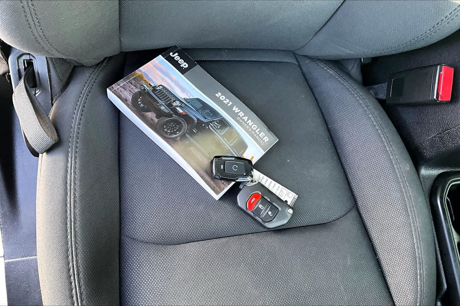 Thumbnail: 2021 Jeep Wrangler - 20