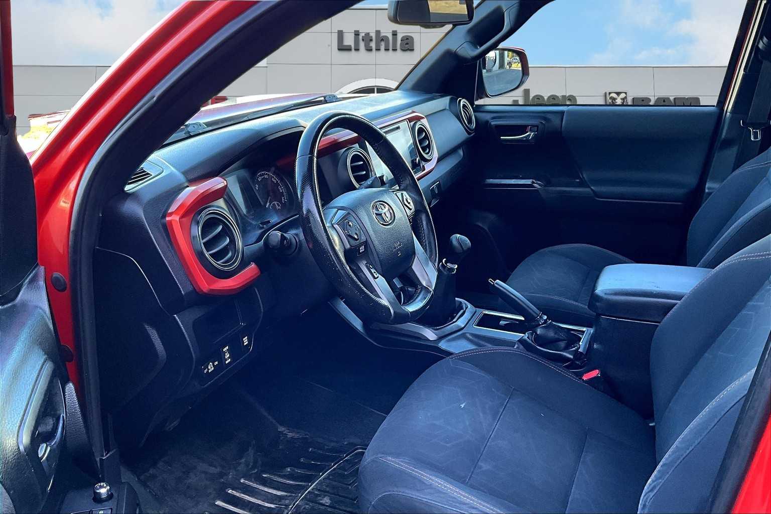 Certified 2016 Toyota Tacoma TRD Off Road with VIN 5TFCZ5AN8GX038507 for sale in Spokane, WA