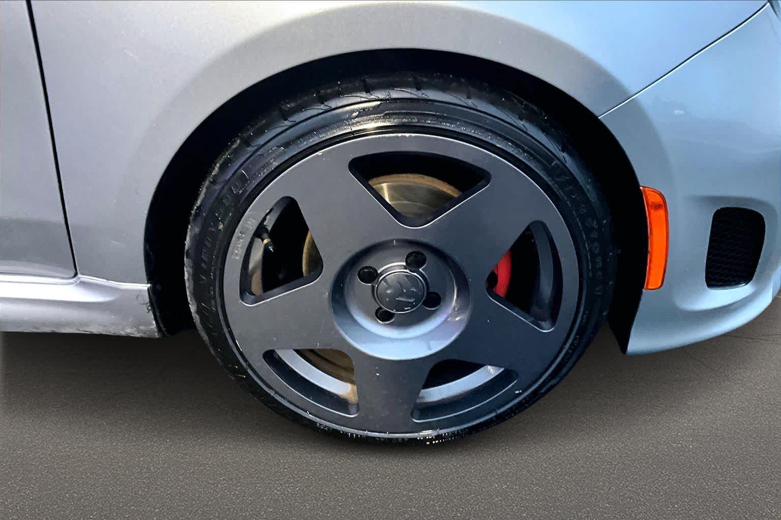 Thumbnail: 2018 Fiat 500 - 33