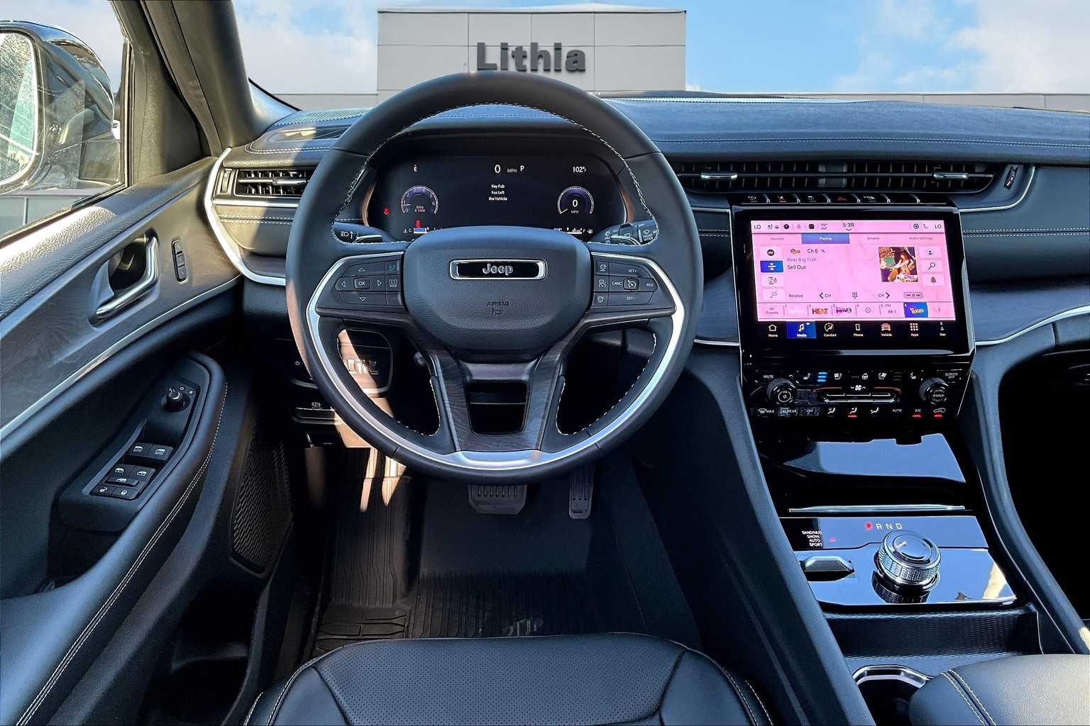 Thumbnail: 2025 Jeep Grand Cherokee - 15