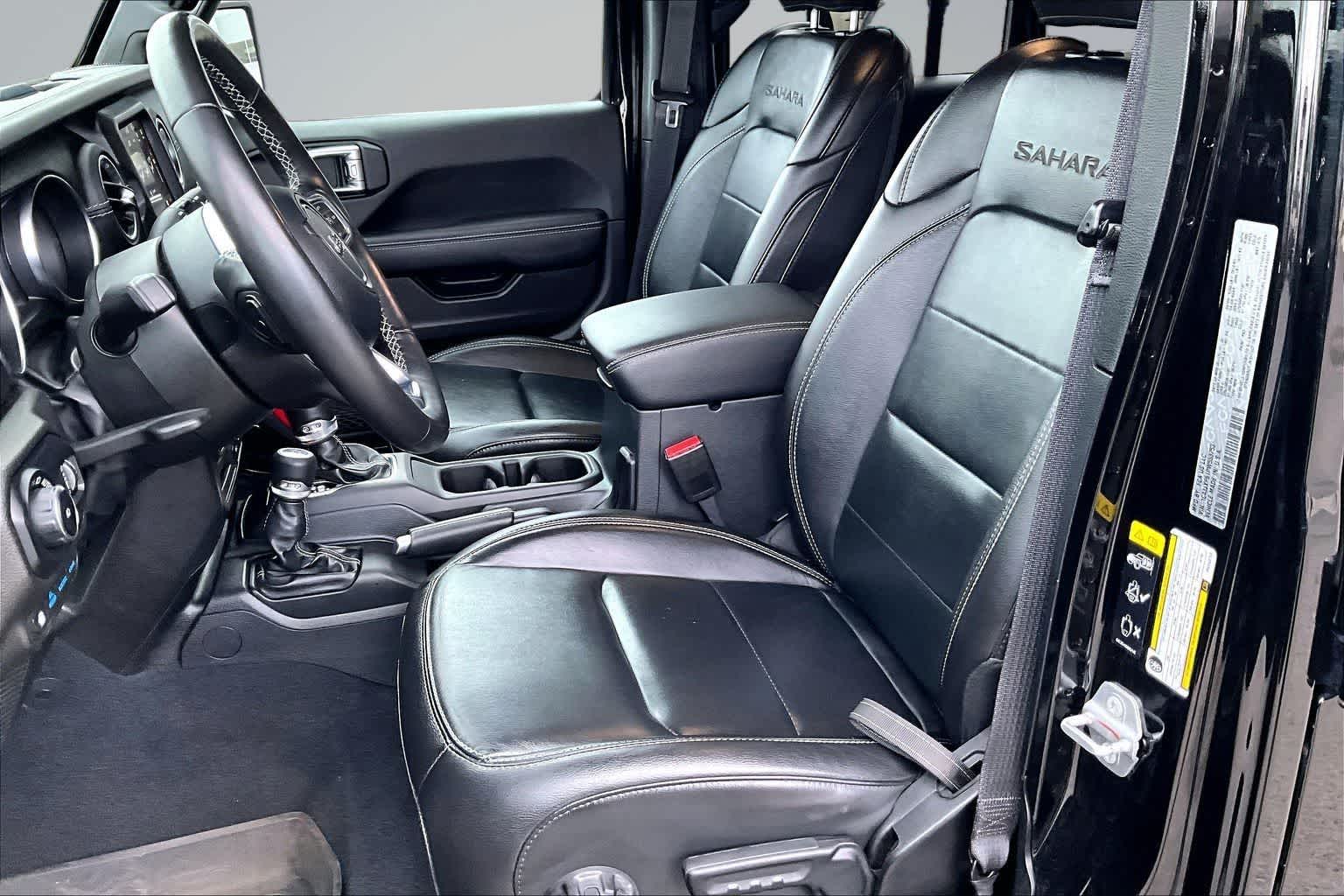 Thumbnail: 2023 Jeep Wrangler - 10