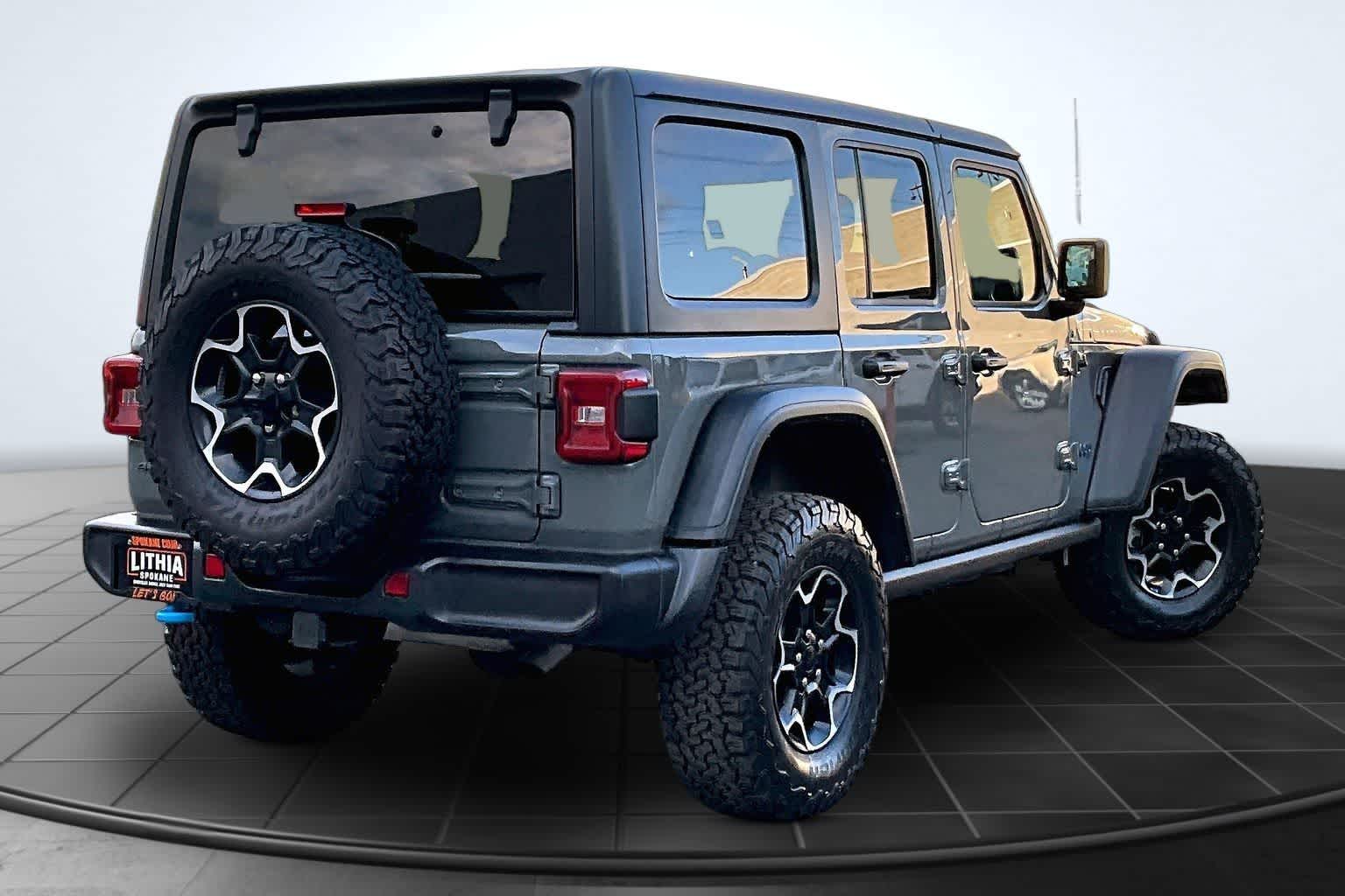 Thumbnail: 2023 Jeep Wrangler - 22