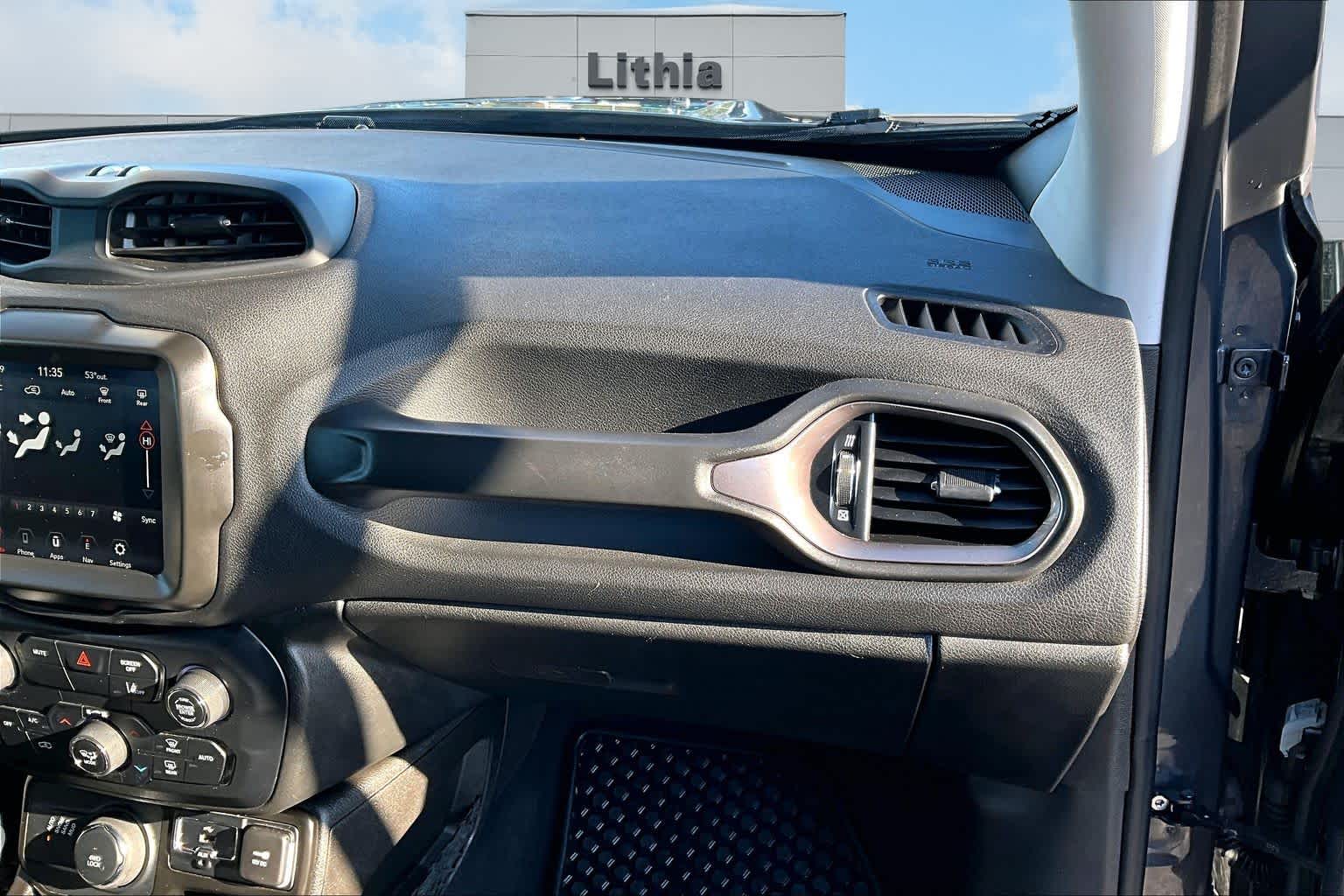 Thumbnail: 2023 Jeep Renegade - 24