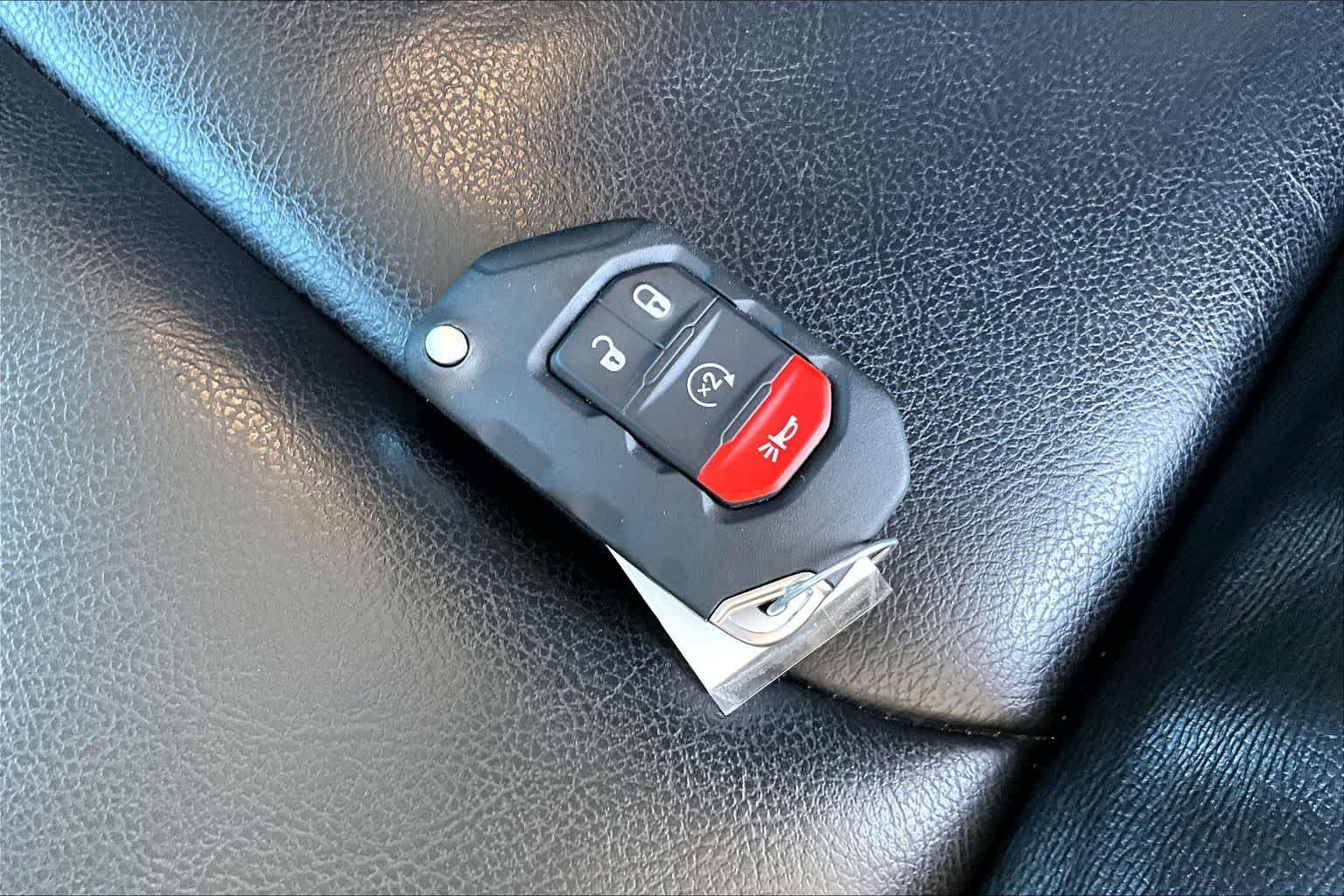 Thumbnail: 2023 Jeep Wrangler - 20