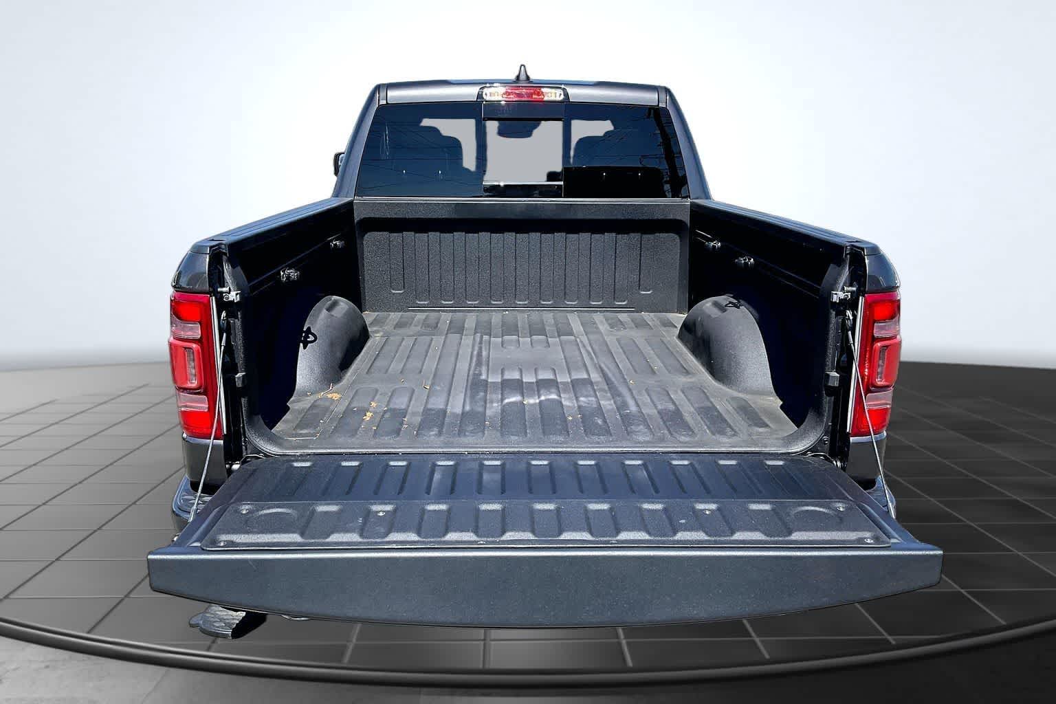 Thumbnail: 2020 RAM 1500 - 18