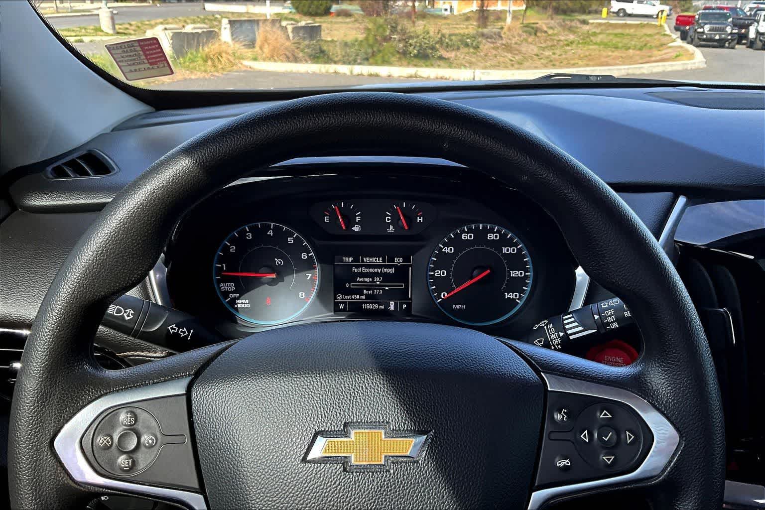 Thumbnail: 2020 Chevrolet Traverse - 18