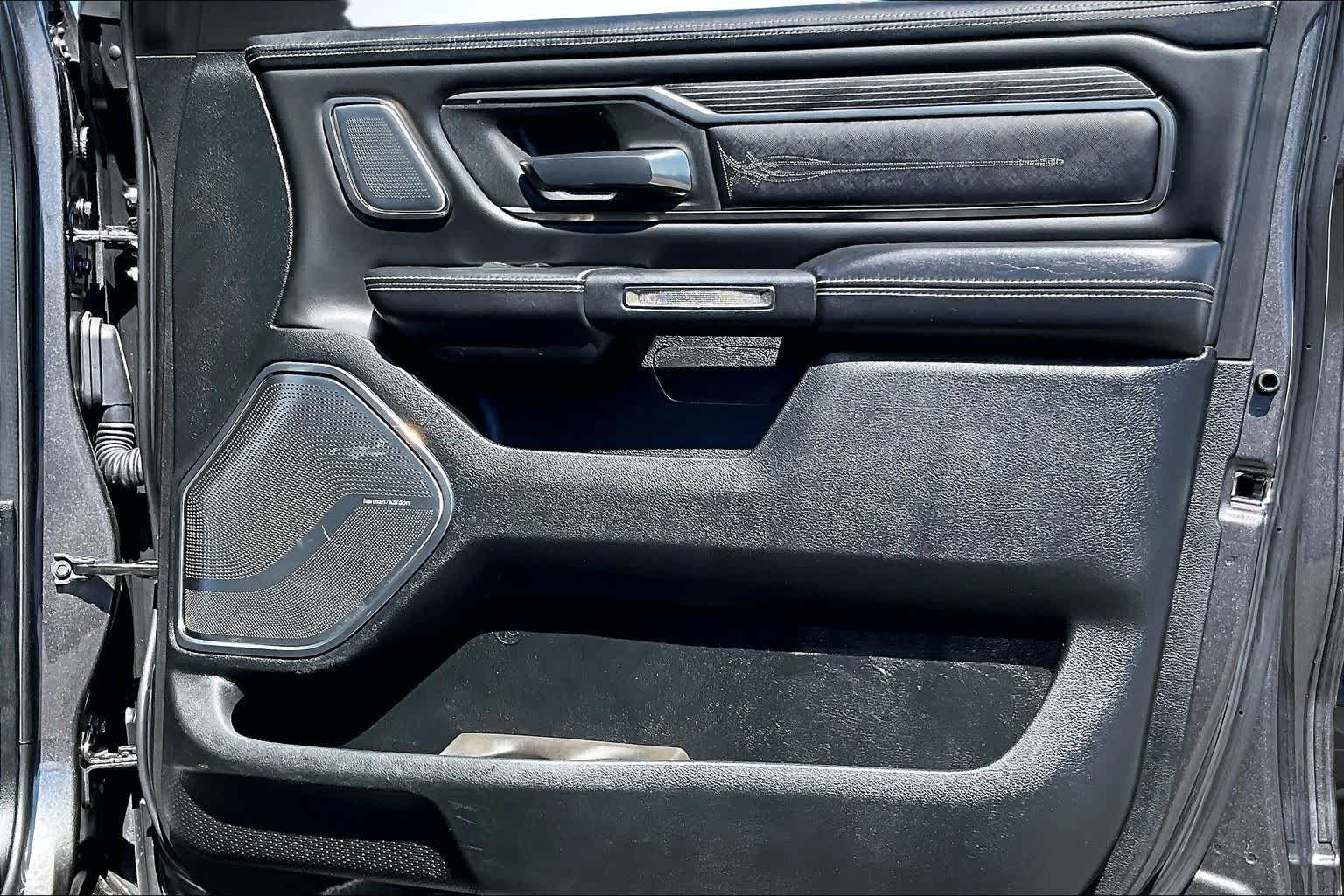 Thumbnail: 2020 RAM 1500 - 28