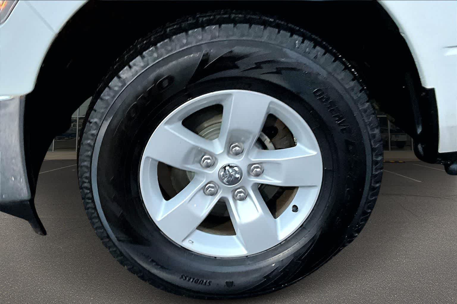 Thumbnail: 2021 RAM 1500 Classic - 8