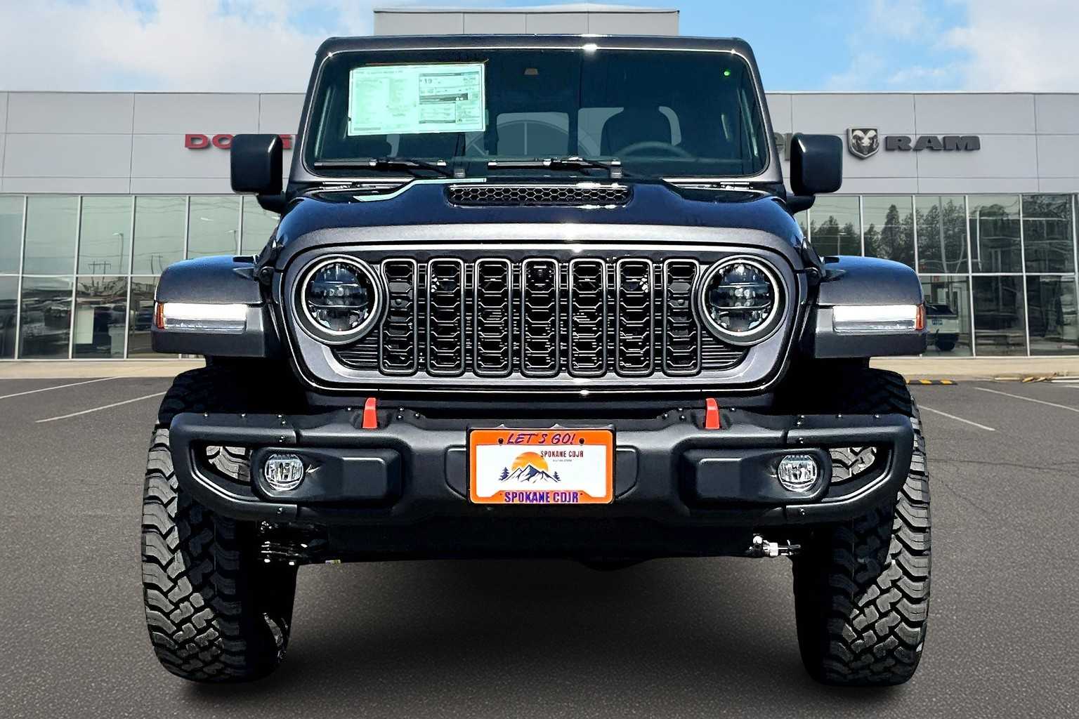 Thumbnail: 2025 Jeep Gladiator - 5