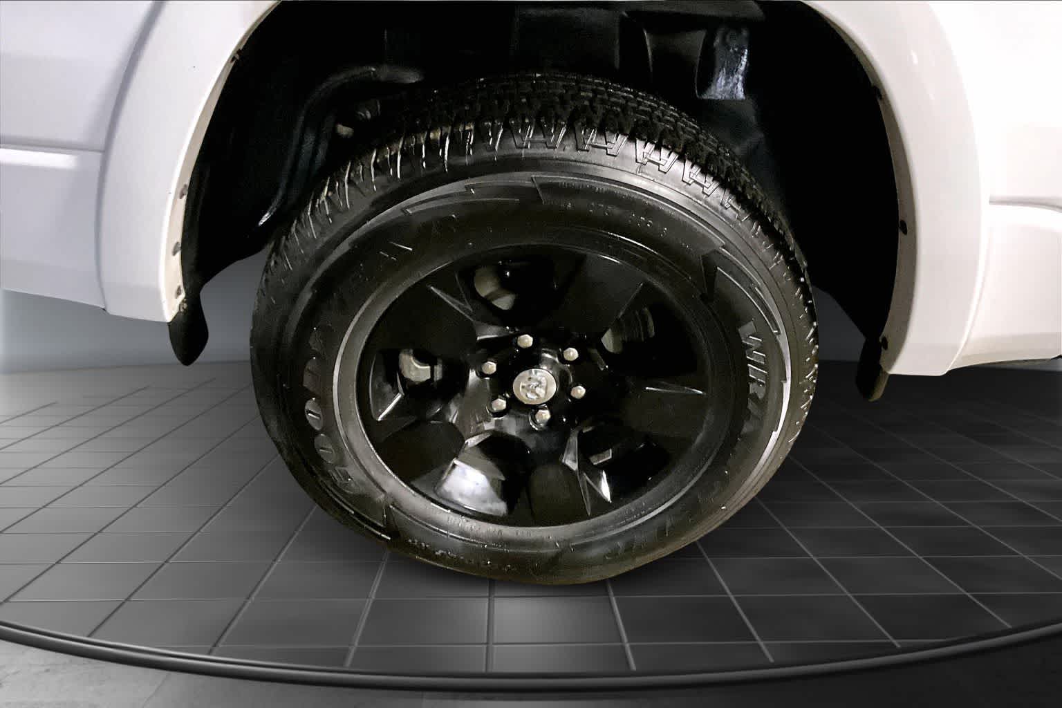 Thumbnail: 2025 RAM 1500 - 35