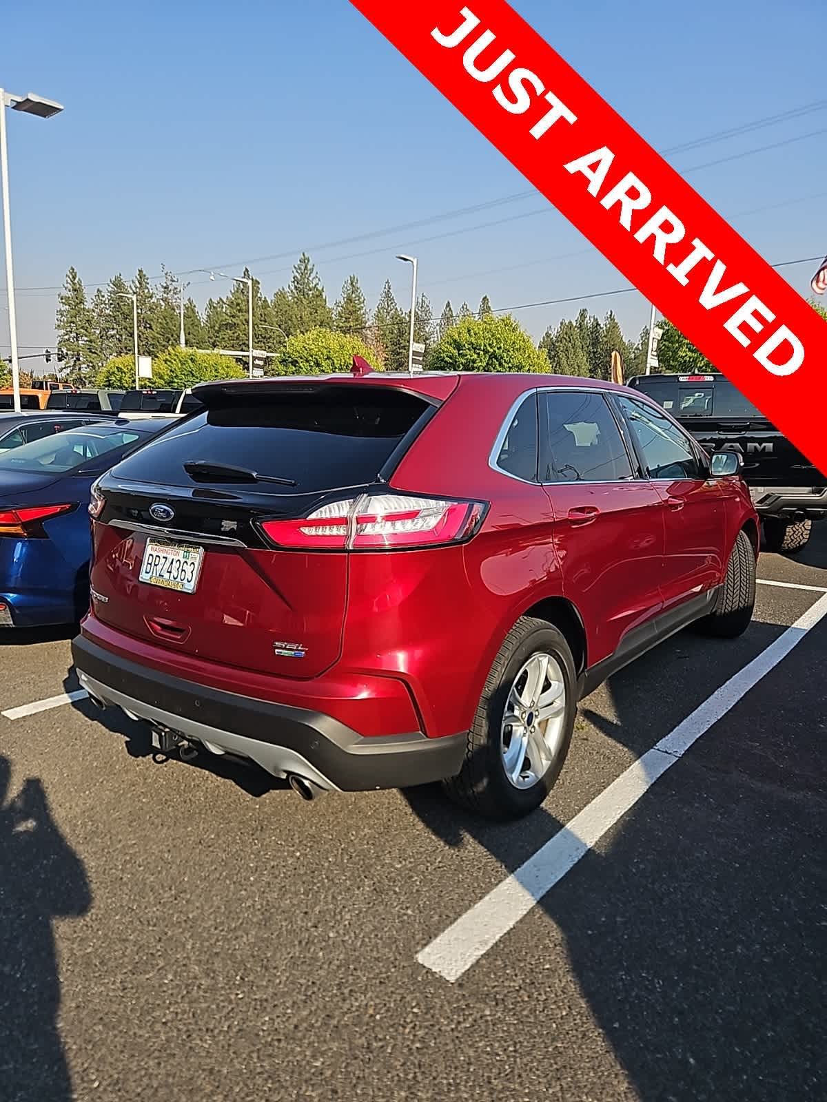Thumbnail: 2019 Ford Edge - 3