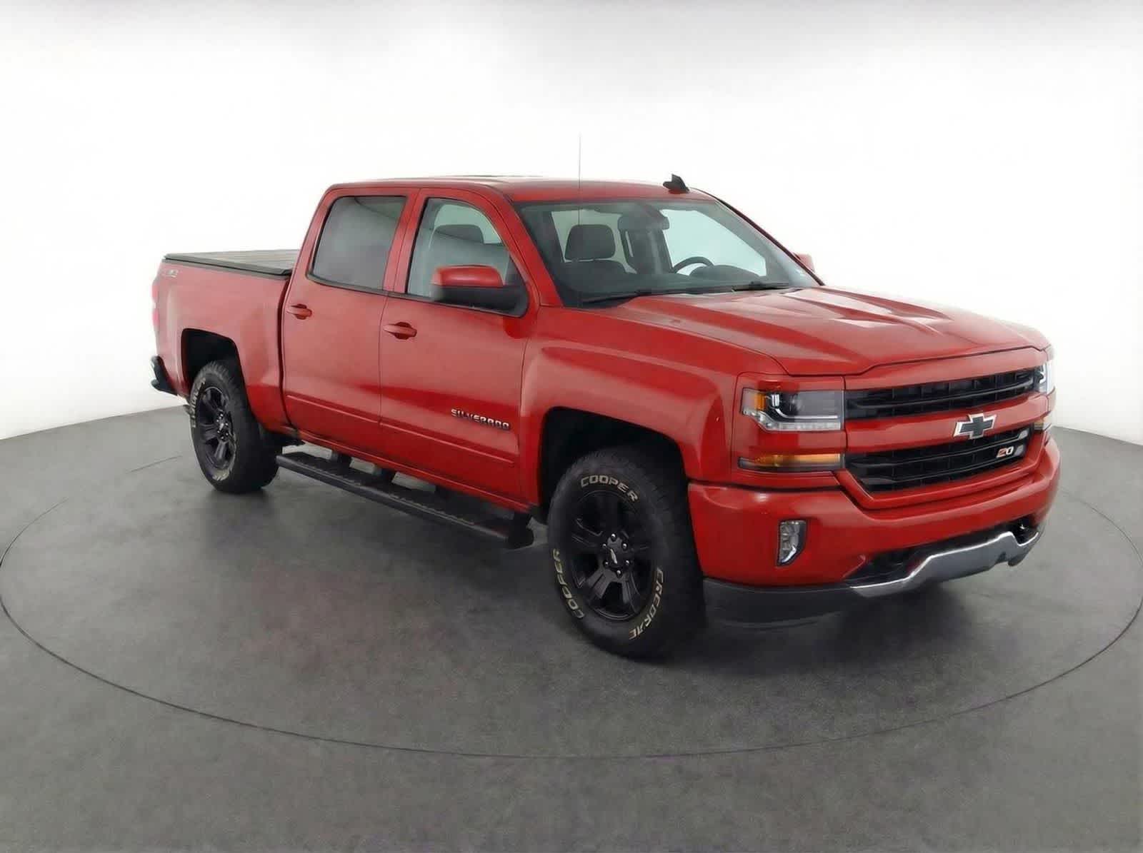 Thumbnail: 2018 Chevrolet Silverado 1500 - 2