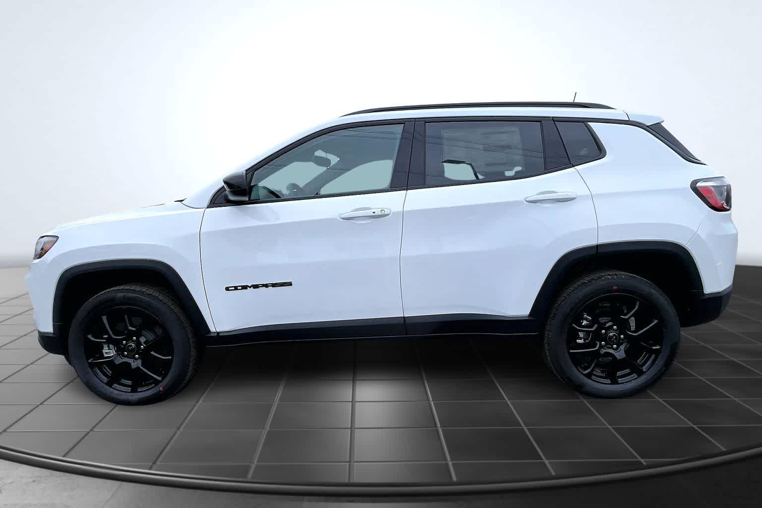 Thumbnail: 2026 Jeep Compass - 3