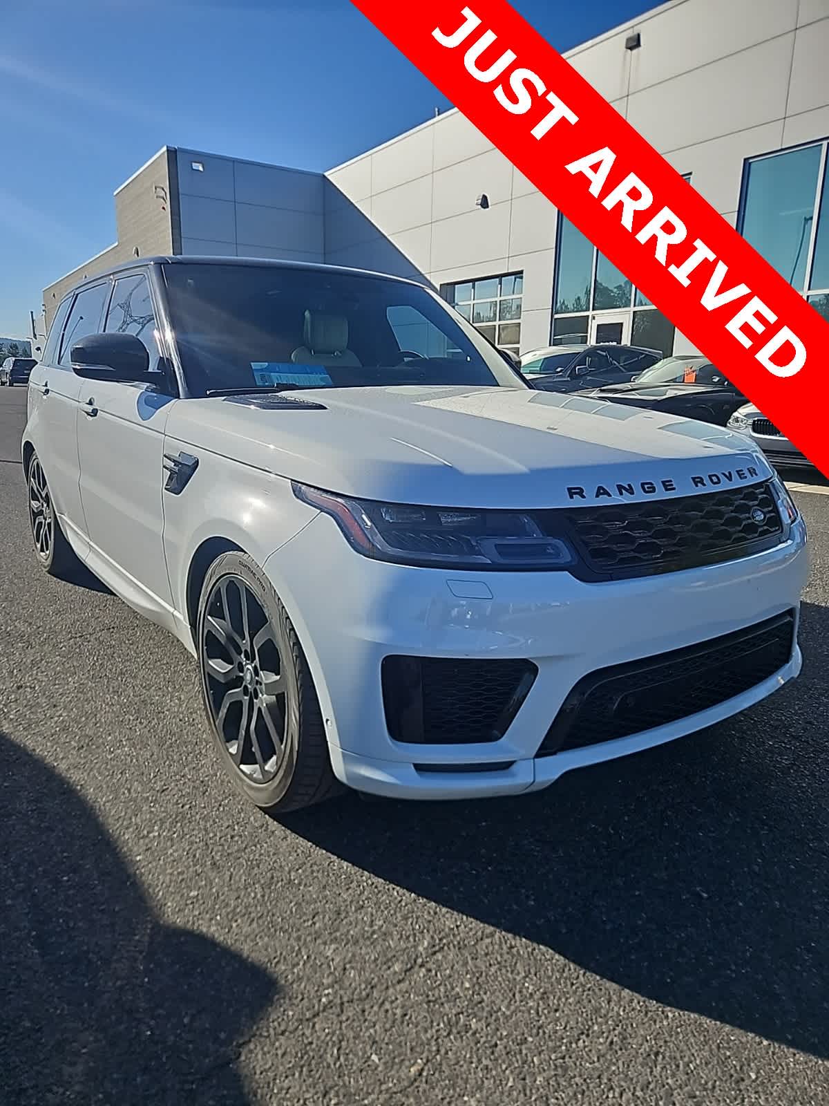 Thumbnail: 2020 Land Rover Range Rover Sport - 3