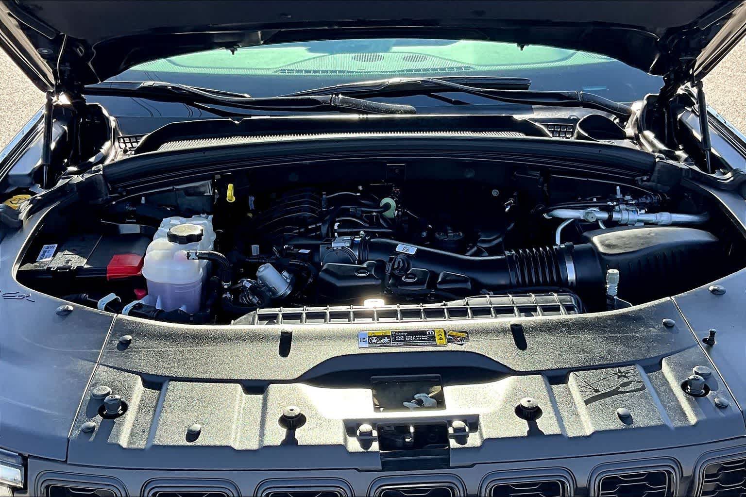 Thumbnail: 2024 Jeep Grand Cherokee - 9