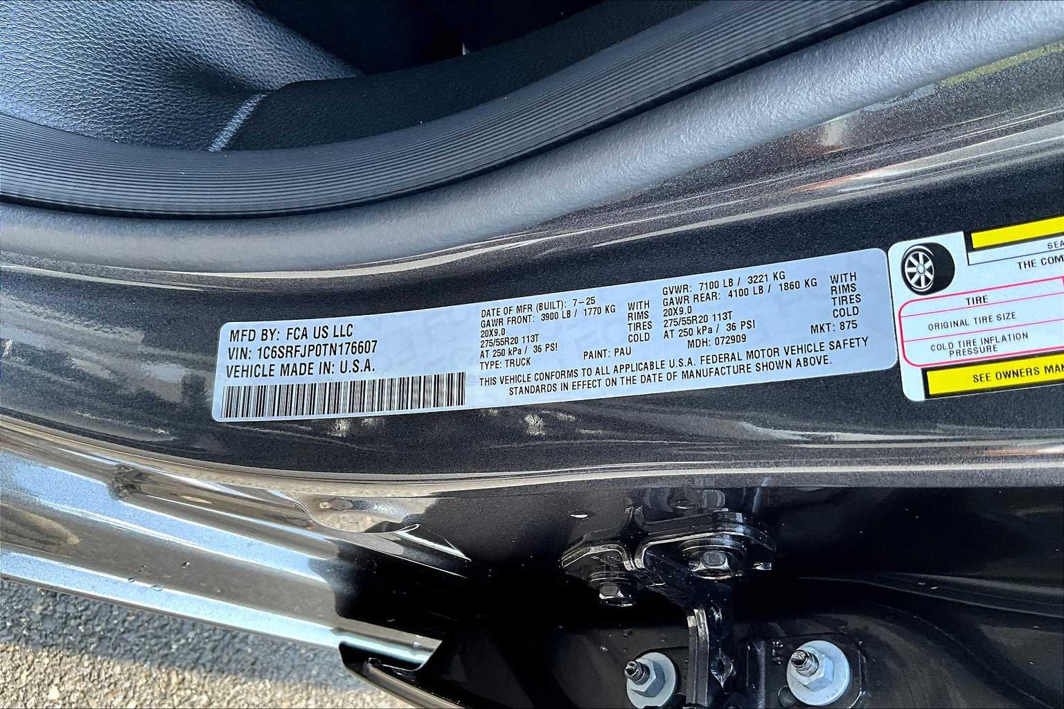 Thumbnail: 2026 RAM 1500 - 21