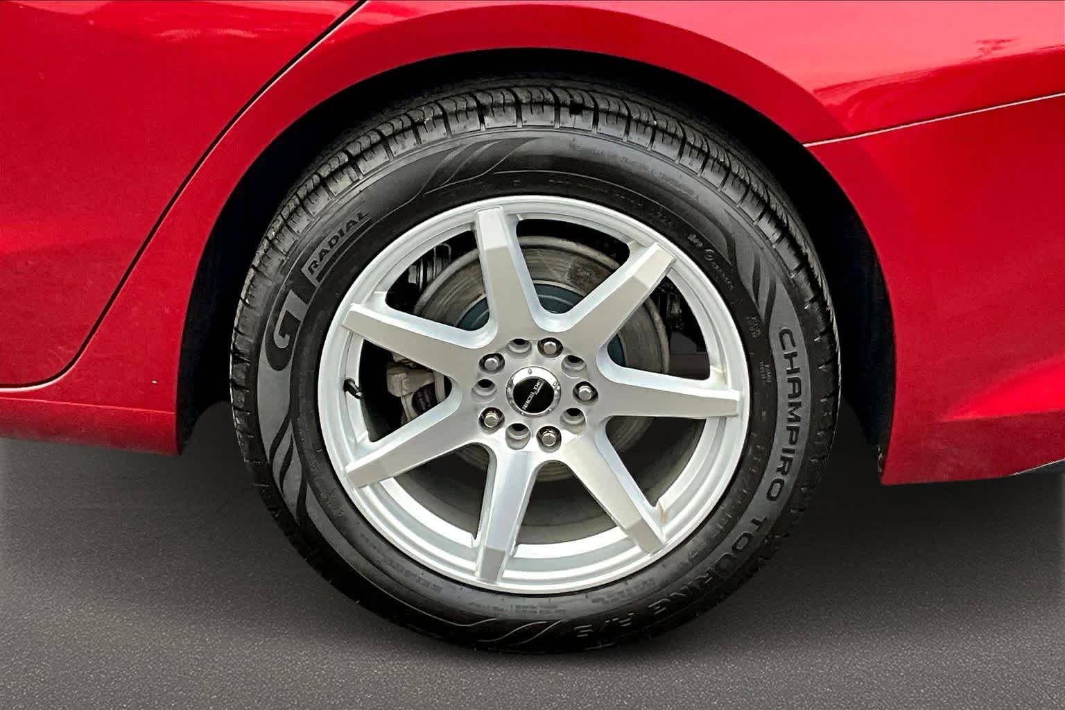 Thumbnail: 2018 Chevrolet Malibu - 36