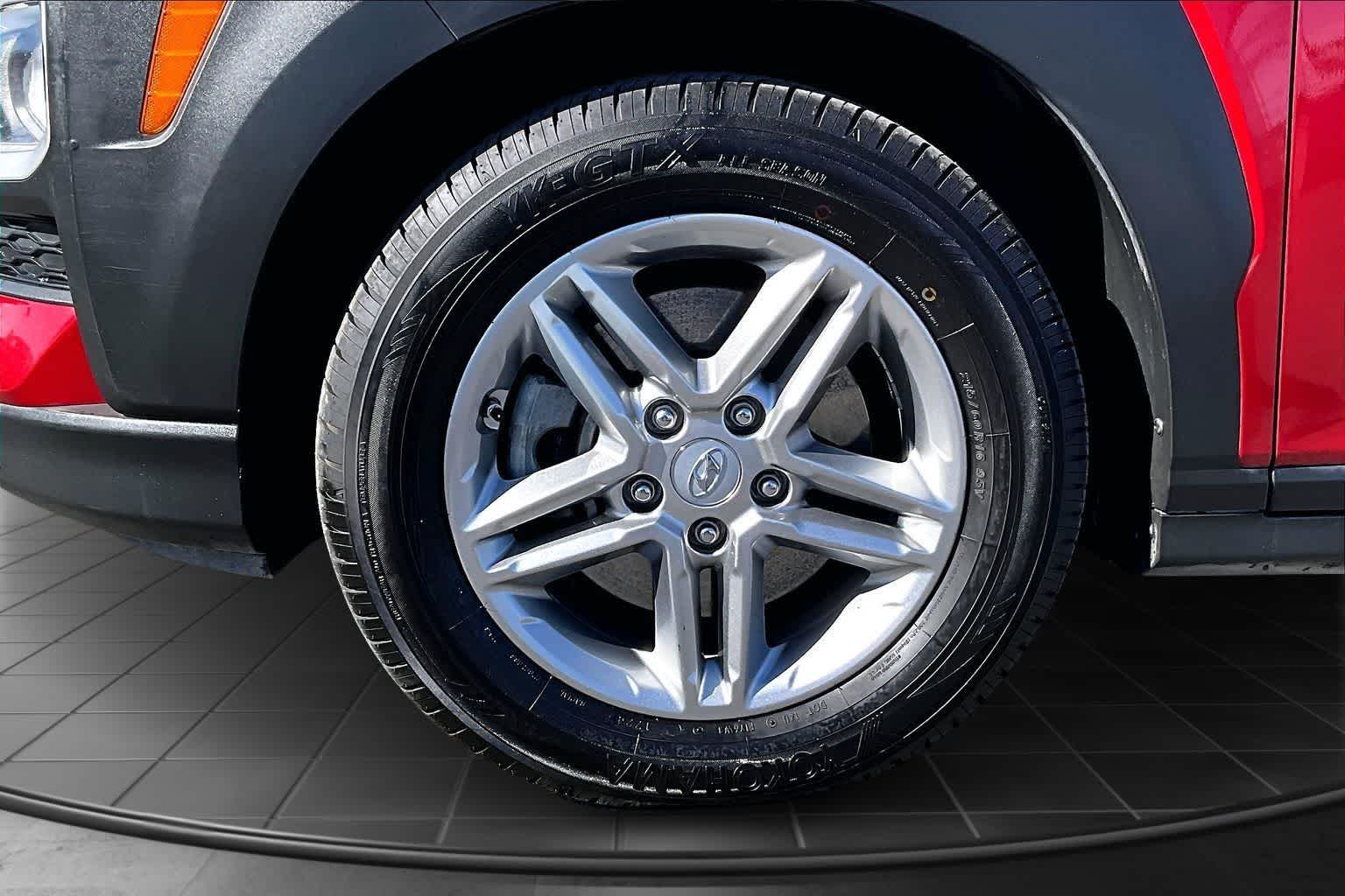 Thumbnail: 2021 Hyundai Kona - 8