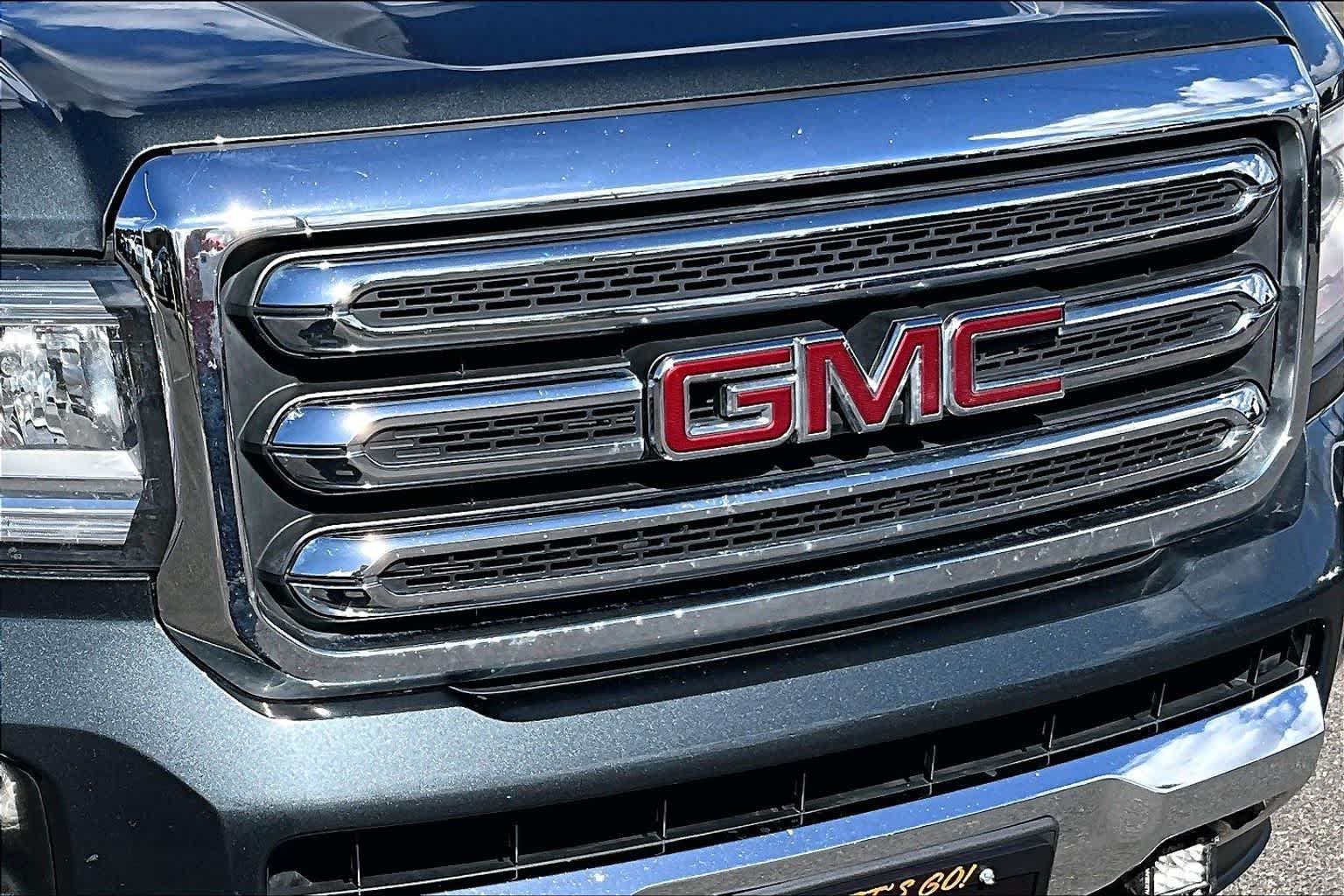 Thumbnail: 2017 GMC Canyon - 33
