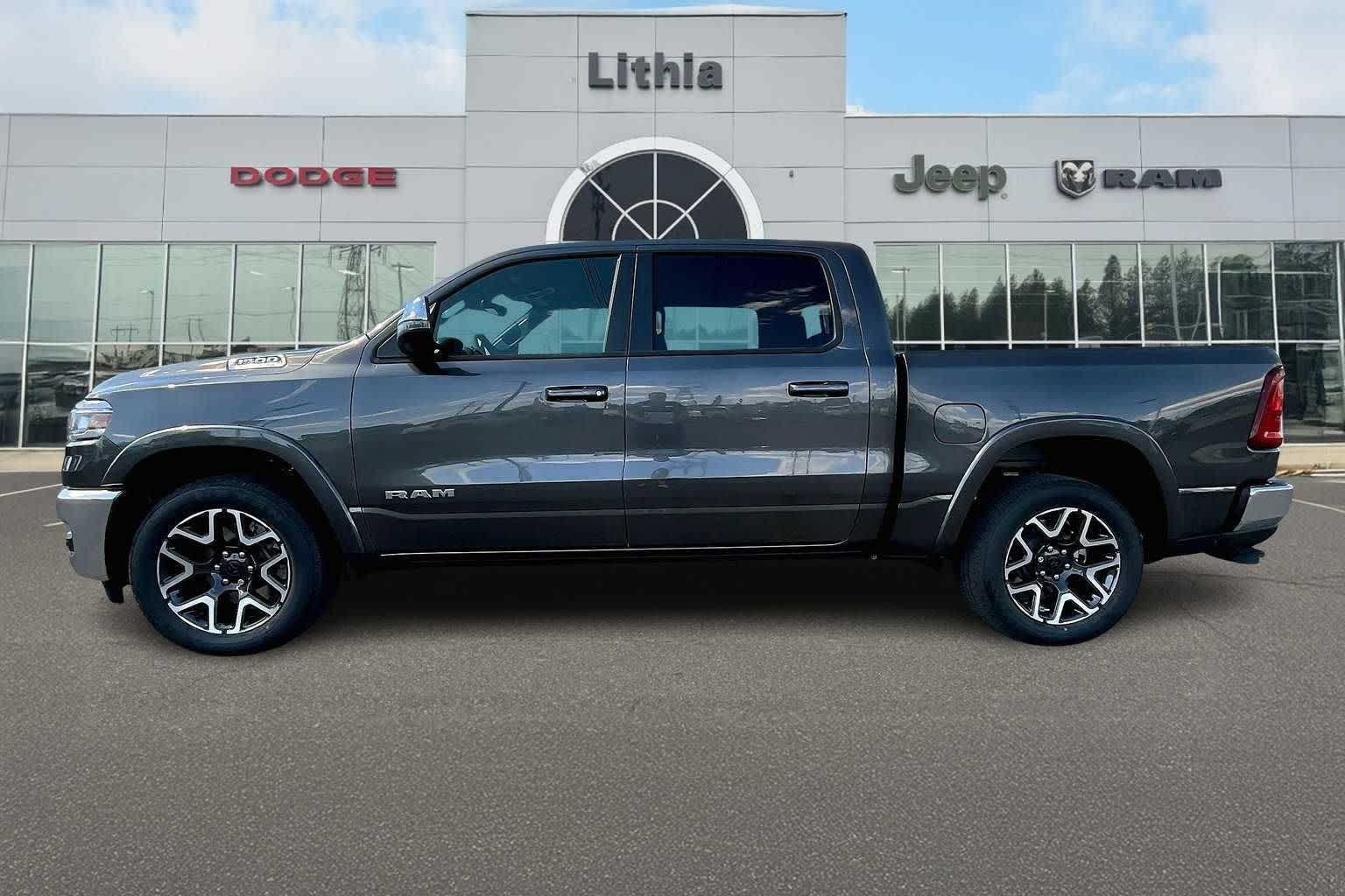 Thumbnail: 2026 RAM 1500 - 3