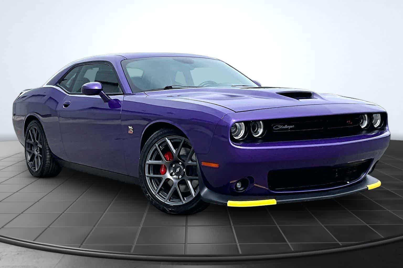 Thumbnail: 2019 Dodge Challenger - 21
