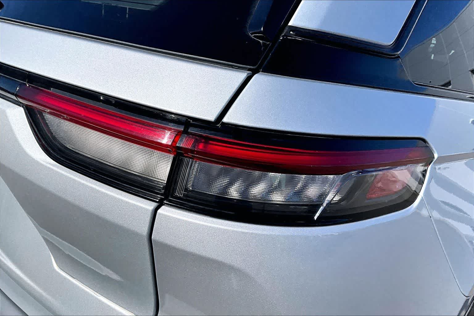 Thumbnail: 2024 Jeep Grand Cherokee - 32