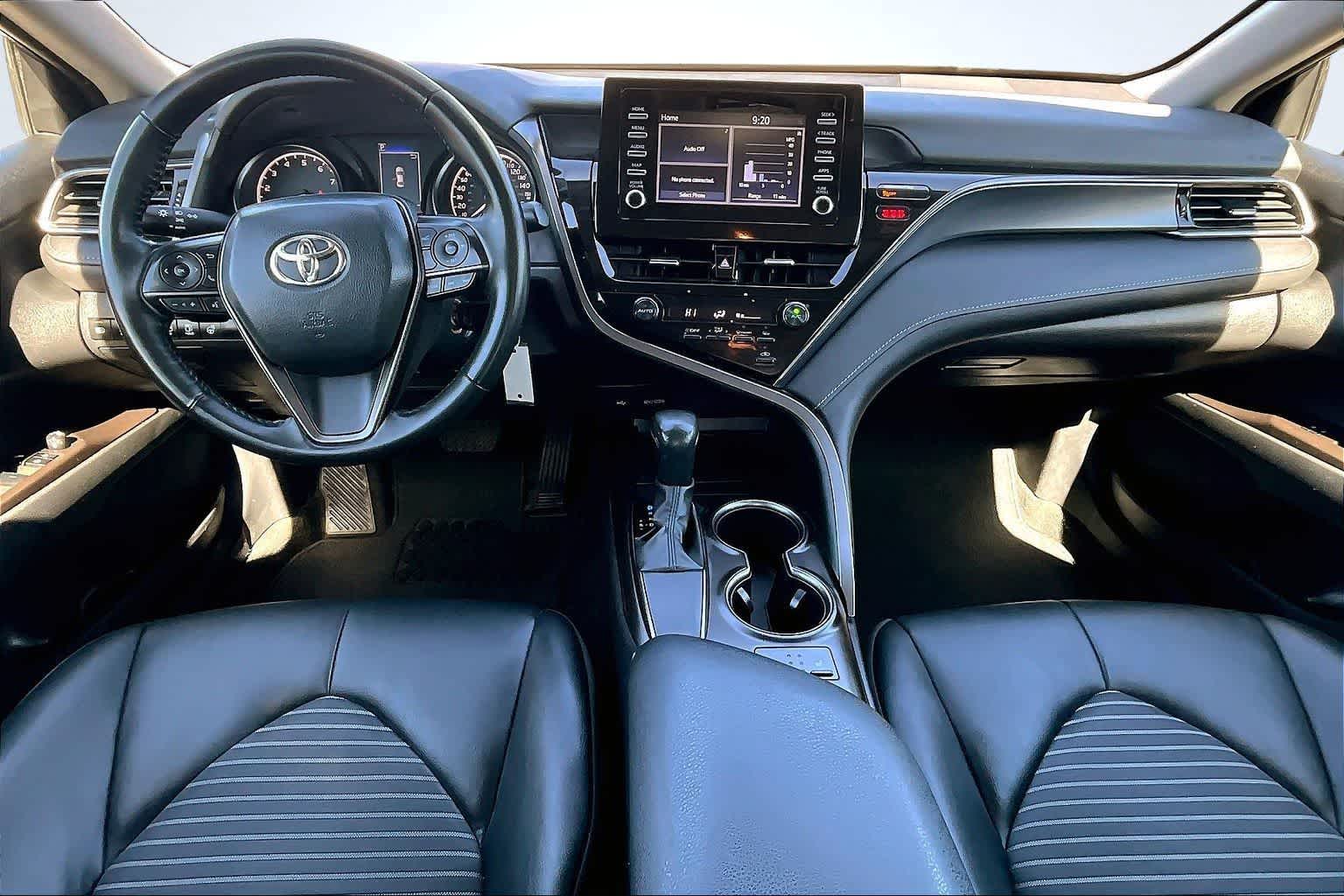 Thumbnail: 2024 Toyota Camry - 10