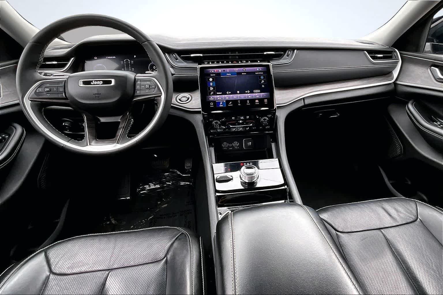 Thumbnail: 2023 Jeep Grand Cherokee L - 10