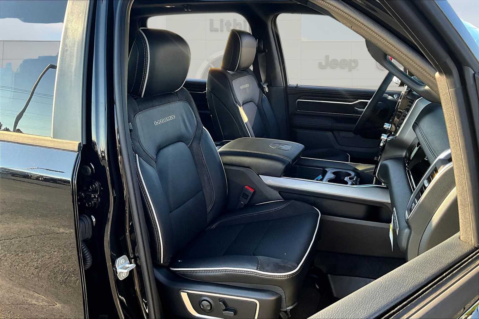 Thumbnail: 2026 RAM 1500 - 14